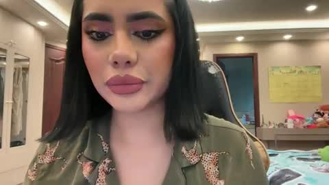 Snapshot of therealcamilabaddie chatting on 10, 9, 2025 therealcamilabaddie online show from 10, 9, 2025