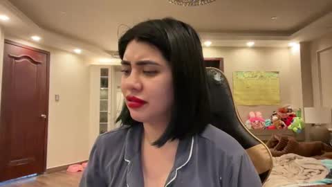 Snapshot of therealcamilabaddie chatting on 25, 9, 2025 therealcamilabaddie online show from 25, 9, 2025