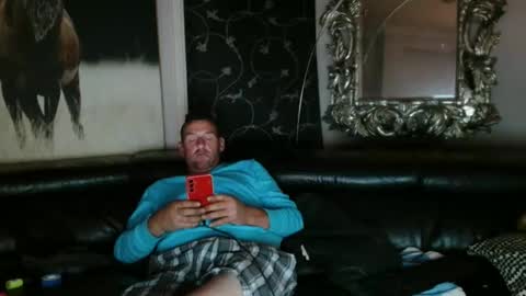 Snapshot of therealkurva4u chatting on 5, 11, 2025 therealkurva4u online show from 5, 11, 2025