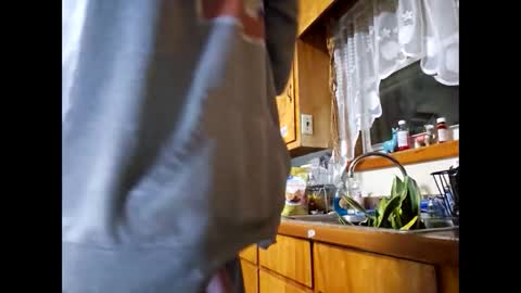 therizzler_1_of_1 online show from 16, 12, 2024