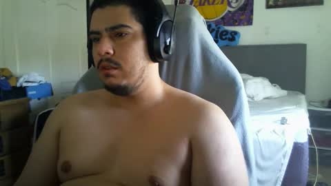 Snapshot of thesexymikeshow chatting on 17, 5, 2026 thesexymikeshow online show from 17, 5, 2026