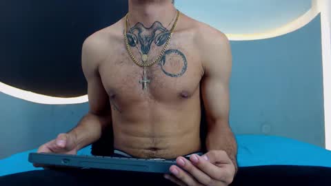 Snapshot of theskinny8inch_ chatting on 11, 1, 2025 theskinny8inch_ online show from 11, 1, 2025