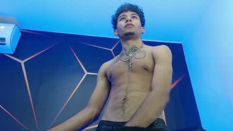 Snapshot of theskinny8inch_ chatting on 27, 1, 2025 theskinny8inch_ online show from 27, 1, 2025