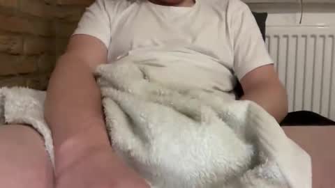 Snapshot of thetestermann chatting on 11, 11, 2025 thetestermann online show from 11, 11, 2025