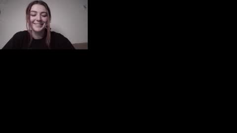 Snapshot of thetinymermaid chatting on 31, 12, 2024 theTinyMermaid online show from 31, 12, 2024