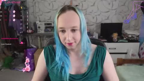 Snapshot of thetrixy chatting on 30, 9, 2025 The Great And Powerful Trixie online show from 30, 9, 2025