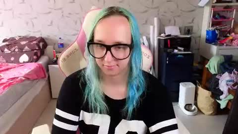 Snapshot of thetrixy chatting on 6, 7, 2026 The Great And Powerful Trixie online show from 6, 7, 2026