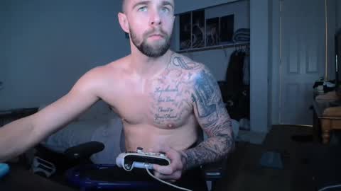 Snapshot of theufcfan_8181 chatting on 10, 2, 2025 troy online show from 10, 2, 2025