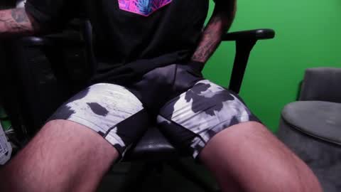 Snapshot of thevulvaaddict chatting on 28, 6, 2026 TheVulvaAddict aka kuruptxxx online show from 28, 6, 2026