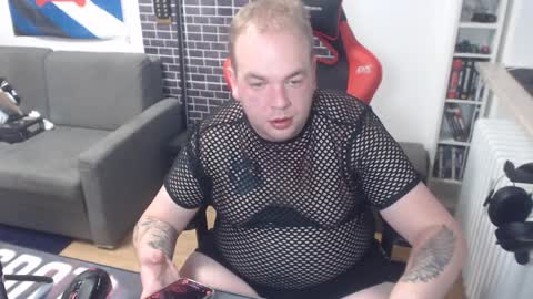 Snapshot of thewolfy31 chatting on 2, 12, 2024 PupWolfy online show from 2, 12, 2024