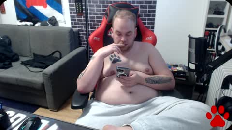 Snapshot of thewolfy31 chatting on 7, 1, 2025 PupWolfy online show from 7, 1, 2025