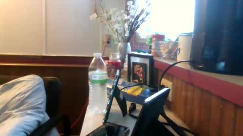 Snapshot of theycallmemellowthebreeze chatting on 20, 9, 2025 mellow online show from 20, 9, 2025