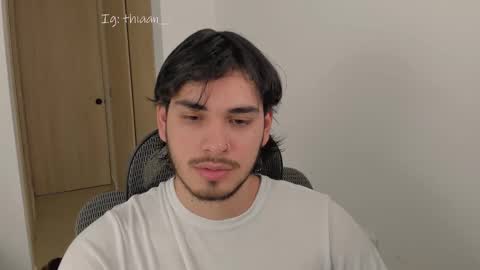 Snapshot of thiaan__ chatting on 31, 1, 2026 thiaan__ online show from 31, 1, 2026