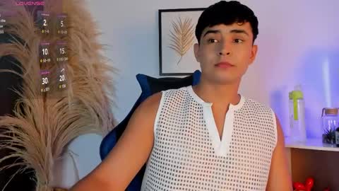 Thiago  online show from 3, 6, 2026