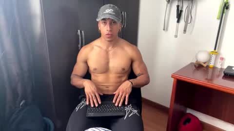 thiago_happy online show from 25, 3, 2026