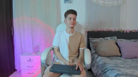 Manuel online show from 16, 12, 2025