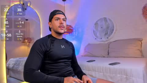 Thiago online show from 28, 10, 2025