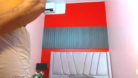 Snapshot of thiago_summers chatting on 15, 9, 2025 Thiago Summers online show from 15, 9, 2025