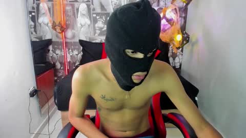 T H I A G O  online show from 22, 10, 2025
