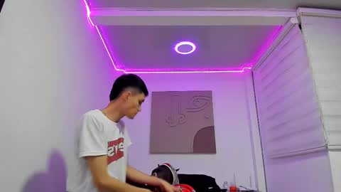 Snapshot of thiagowells_ chatting on 26, 2, 2025 Thiago Wells online show from 26, 2, 2025