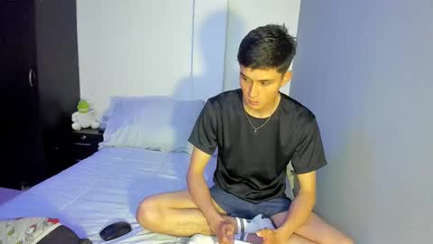 Snapshot of thiagowells_ chatting on 9, 10, 2025 Thiago Wells online show from 9, 10, 2025