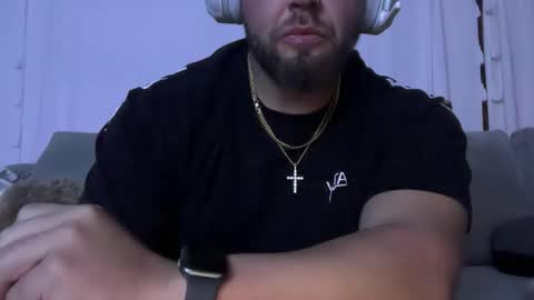 thiccbull12 online show from 15, 2, 2026