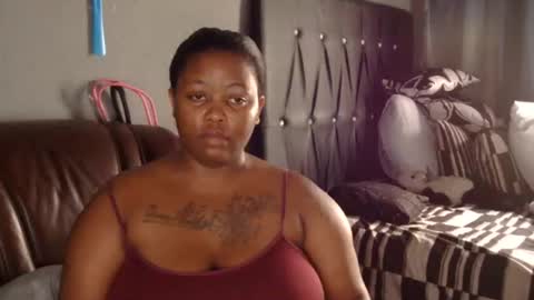 Snapshot of thickcaramel_p chatting on 19, 2, 2026 phindy online show from 19, 2, 2026