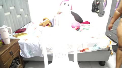 Snapshot of thickebonymilf chatting on 16, 5, 2026 XIOMARA online show from 16, 5, 2026