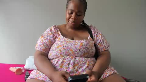 thickleeyanax online show from 24, 1, 2025
