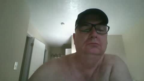 Snapshot of thickwhiteload chatting on 14, 5, 2026 thickwhiteload online show from 14, 5, 2026