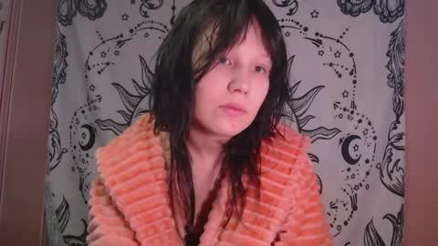 thighswithspikes online show from 8, 2, 2026