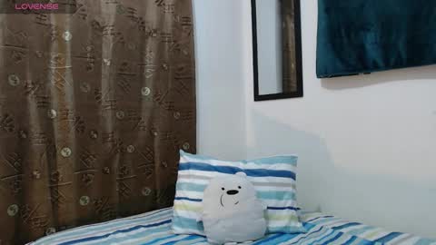 Snapshot of thiiago_tay chatting on 17, 10, 2025 Thiiago online show from 17, 10, 2025