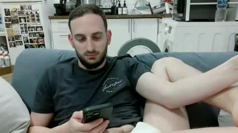 Snapshot of thinboy2 chatting on 29, 4, 2026 Thinboy2 online show from 29, 4, 2026