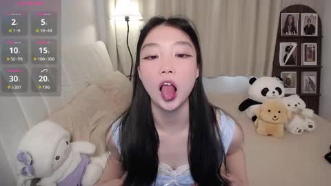 Snapshot of thisgirl__ chatting on 23, 5, 2026 kk online show from 23, 5, 2026