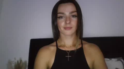 Snapshot of thisgirl_x chatting on 21, 7, 2026 thisgirl_x online show from 21, 7, 2026