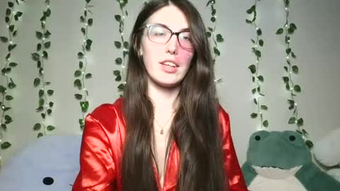 Snapshot of thistlefernsby chatting on 29, 6, 2026 thistlefernsby online show from 29, 6, 2026