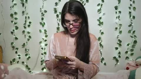 Snapshot of thistlefernsby chatting on 23, 7, 2026 thistlefernsby online show from 23, 7, 2026