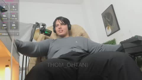 Snapshot of thom_ohtani chatting on 27, 5, 2026 thom_ohtani online show from 27, 5, 2026