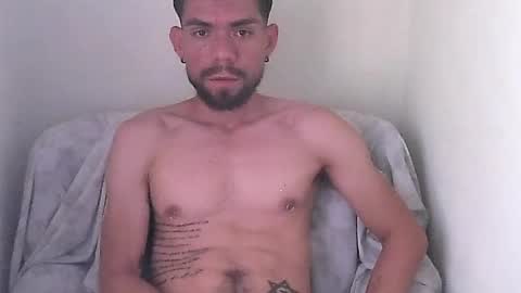 Snapshot of thomas2wood chatting on 9, 7, 2026 Thomas2Wood online show from 9, 7, 2026