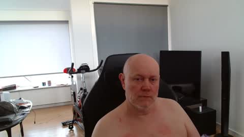 thomas315627 online show from 19, 5, 2026