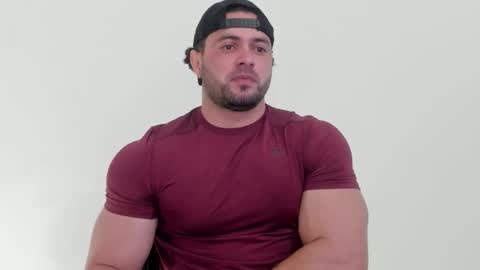 Thomas Brandon online show from 18, 11, 2025