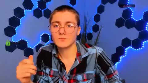 thomas_crow online show from 4, 2, 2026