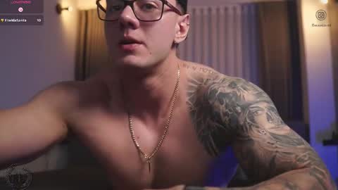 Snapshot of thomas_falcon1 chatting on 1, 11, 2025 Thomas Falcon online show from 1, 11, 2025