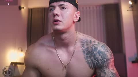 Snapshot of thomas_falcon1 chatting on 4, 11, 2025 Thomas Falcon online show from 4, 11, 2025