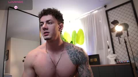 Snapshot of thomas_falcon1 chatting on 21, 2, 2026 Thomas Falcon online show from 21, 2, 2026