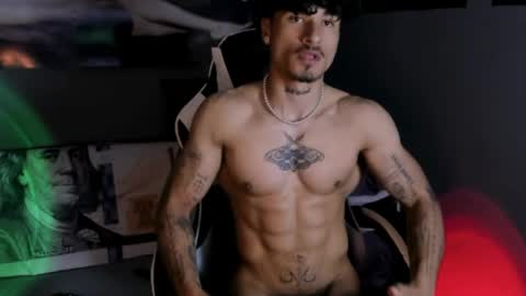 Snapshot of thomas_fit1 chatting on 30, 3, 2026 Thomas 3 JUST STAY AND BE MY LAST LOVE online show from 30, 3, 2026