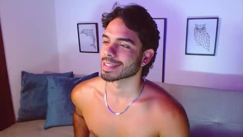 Snapshot of thomas_spellman chatting on 14, 12, 2025 thomas_spellman online show from 14, 12, 2025