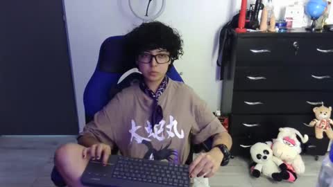 Snapshot of thomascooper_cams chatting on 16, 4, 2026 VALERIA online show from 16, 4, 2026