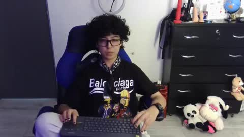 Snapshot of thomascooper_cams chatting on 17, 4, 2026 VALERIA online show from 17, 4, 2026