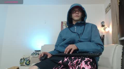 Snapshot of thomasjons chatting on 9, 5, 2026 thomasjons online show from 9, 5, 2026